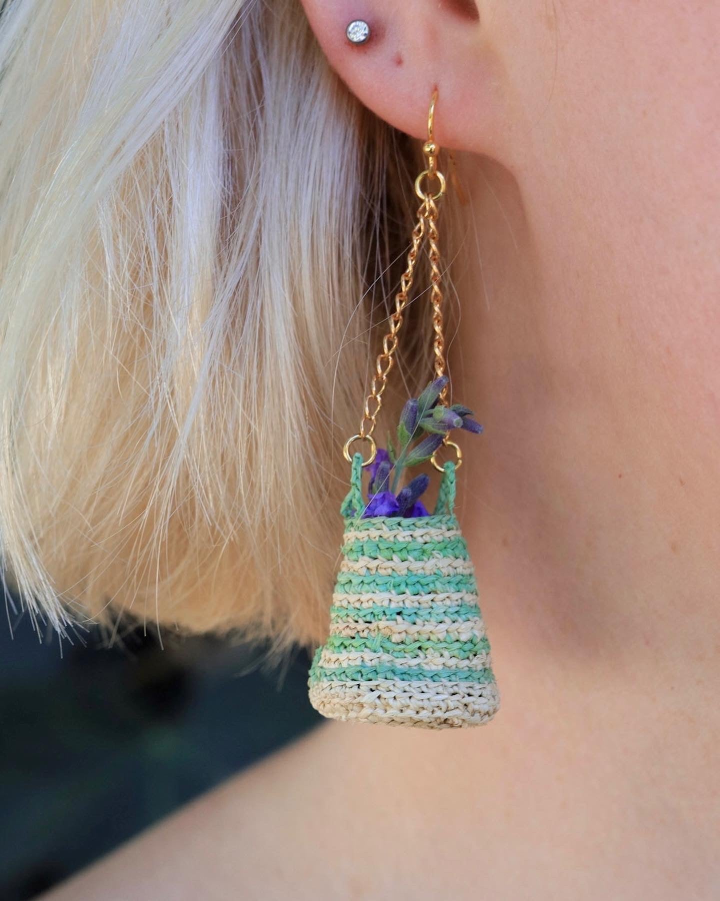 flora basket earrings