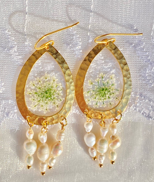 queen anne's lace & pearl earrings